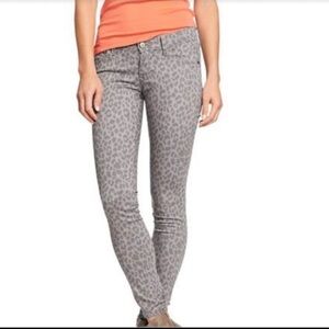 Old Navy Rockstar Animal Print Jeans Size 2